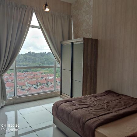 Bangi Gateway Service Apartment Kampong Sungai Ramal Dalam Dış mekan fotoğraf